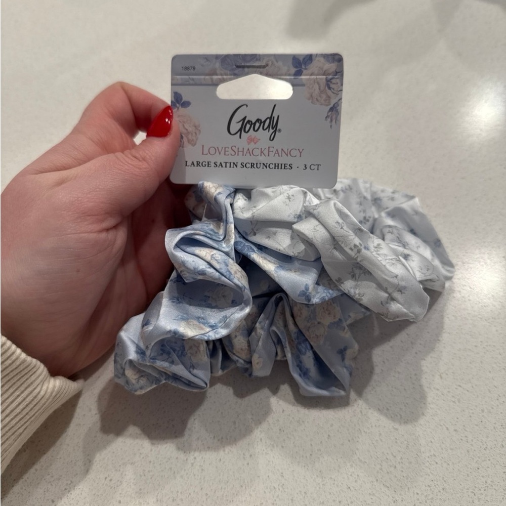 💙Love Shack Fancy Wet Brush Goody Blue Satin Scrunchies (3 count)